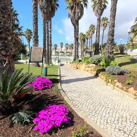 Casa de Férias Apt 6 People - Large Private Terrace And Swimming Pool Albufeira
